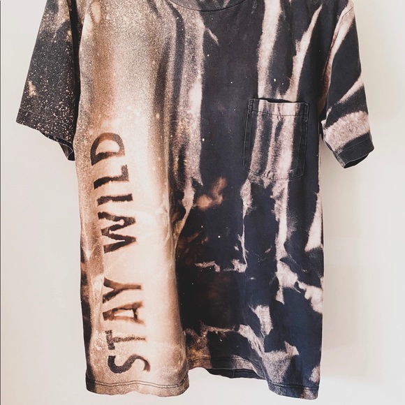 SOLD Acid Wash ‘Stay Wild’ Graphic Tee - Picture 2 of 2